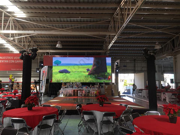 P6.25 indoor HD LED rental screen installed in Guadalajara