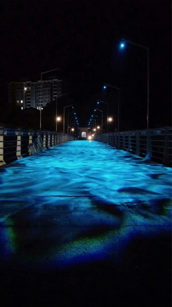 桥梁亮化水纹效果图