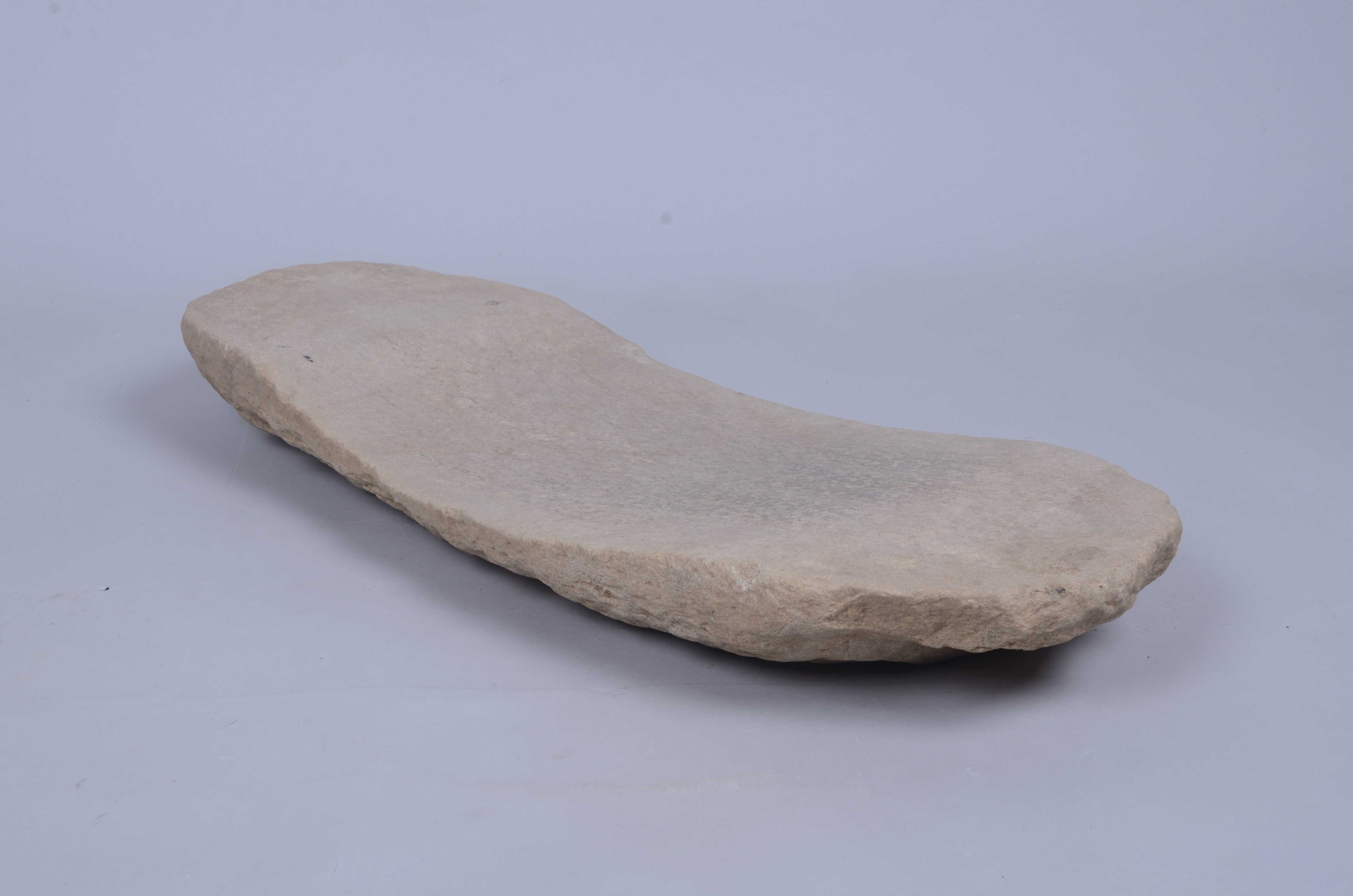 后李文化石磨盘