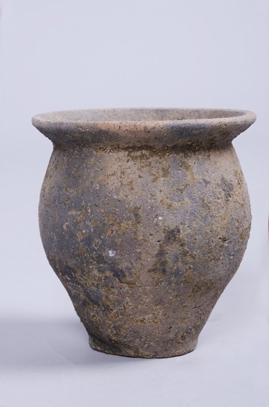 龙山文化灰陶罐
