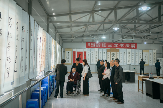 为了讴歌新时代,礼赞伟大祖国,按照蒲城县离退休干部党委《关于开展