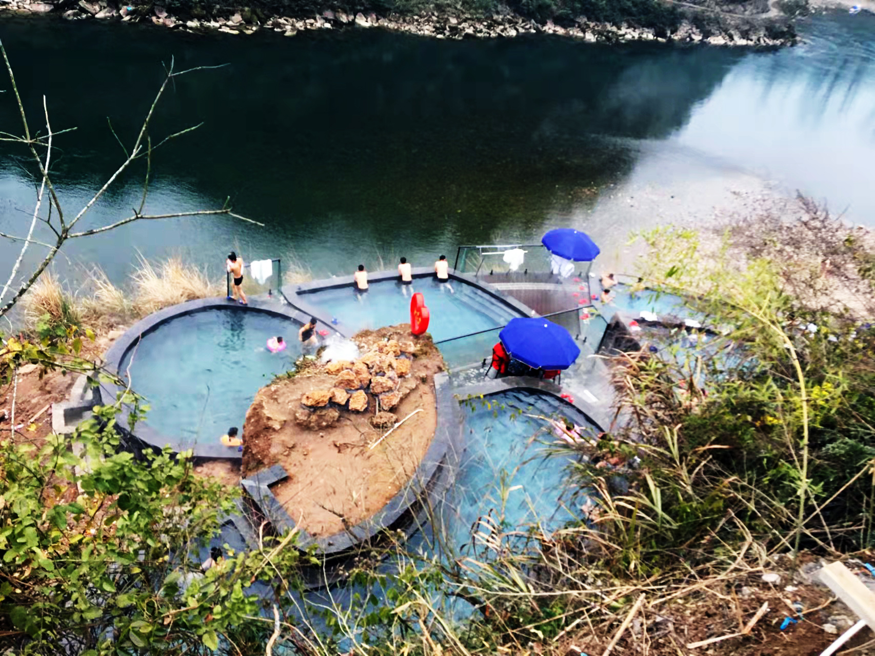 张家界茅岩河温泉漂流渡假村实例