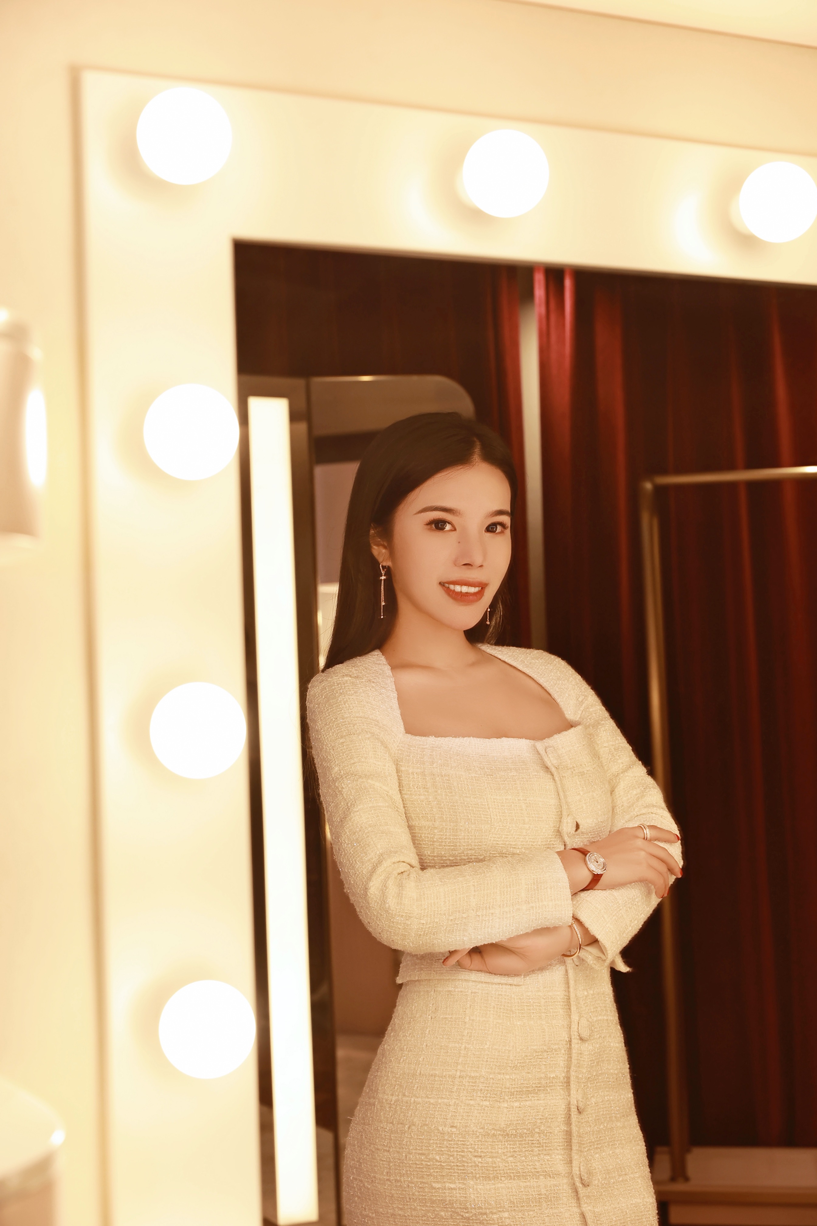 余晚晚入选PIAGET伯爵非凡女性 赋能女性亦师亦友-上海瑜景远致商贸有限公司