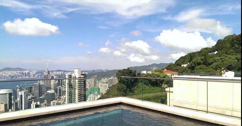 香港山顶白加道22号图片