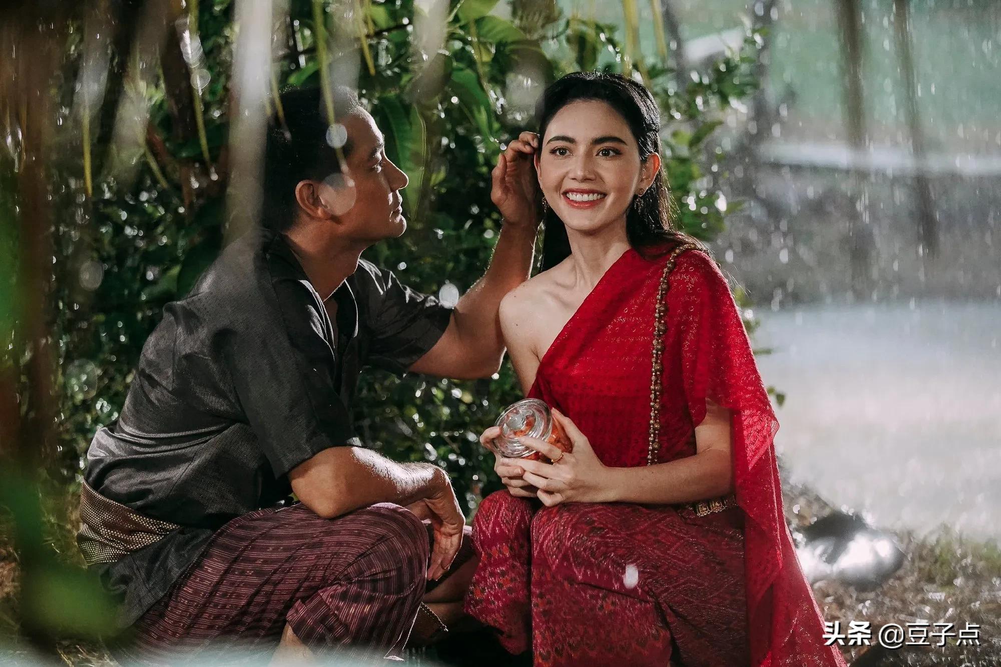 泰剧婉通夫人首播获好评剧情进展快mai演技进步大