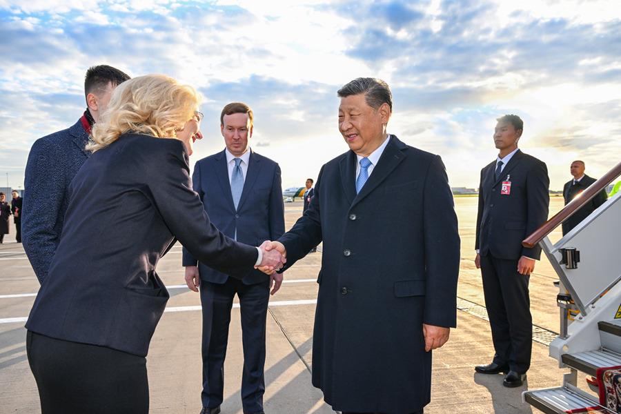 习近平抵达莫斯科对俄罗斯进行国事访问并出席纪念苏联伟大卫国战争胜利80周年