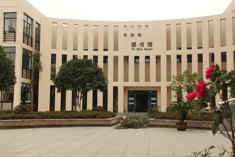http://s.yun12.cn/kszszx/images/gzent3y23ix20200604122941.jpg