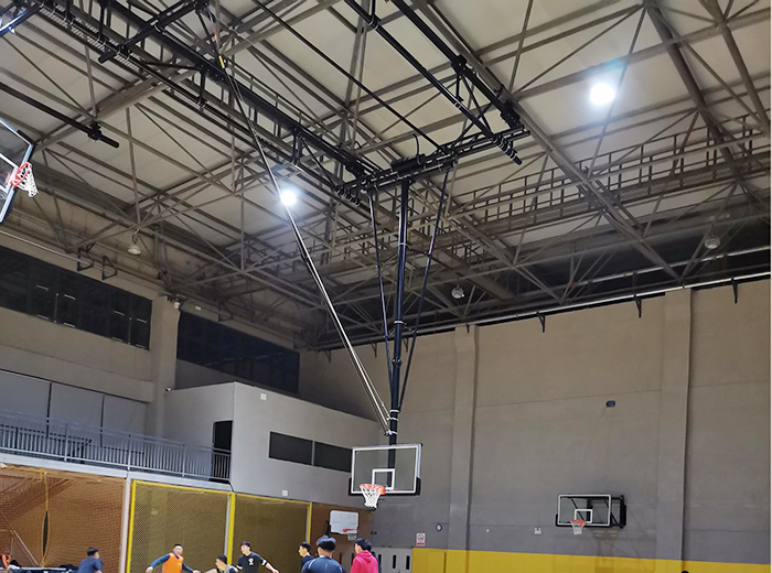 电动悬空折叠篮球架供应