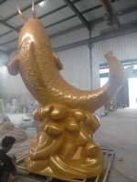 鲤鱼跃龙门