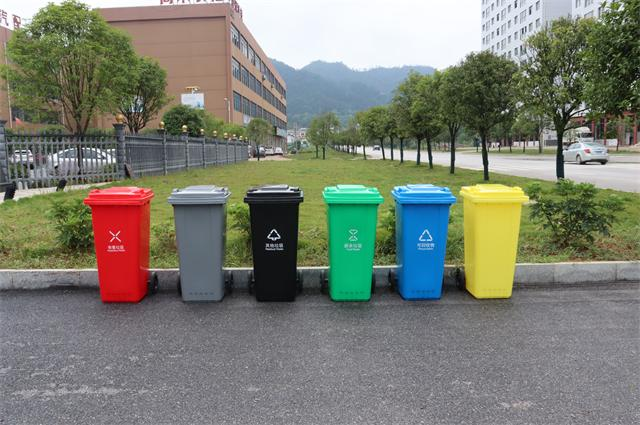 分类垃圾桶的颜色