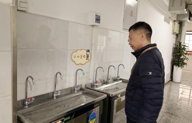 C:/Users/Administrator/Desktop/2025年3月15日/微信图片_20250317101052.jpg微信图片_20250317101052