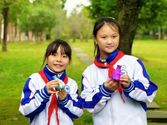 06f26eeadb04eee9b37b1070659f8546