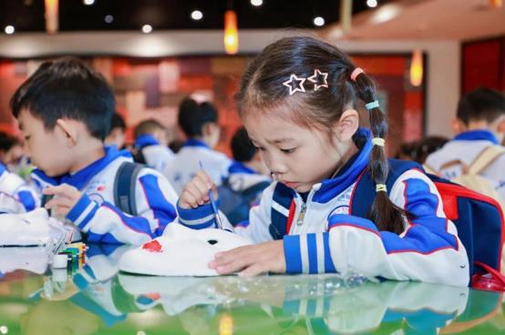 8a484d04b85df05fe3d2920817b7b825