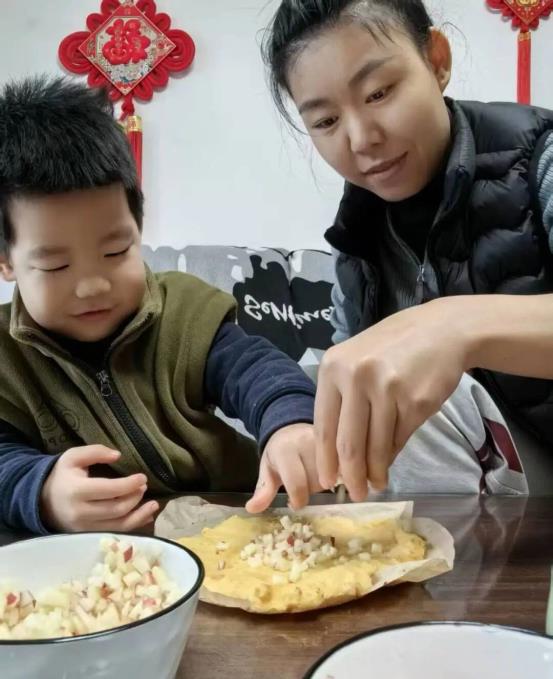 b9934e3b44f412113226dfe3a3da4b4c