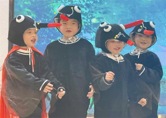 中一班童话剧《我想和你做朋友》 (2)