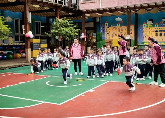 中班《快乐接力》 (1)