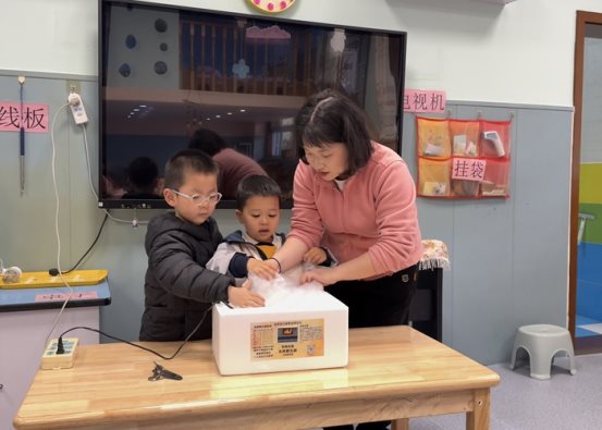 安装孵化箱 (1)