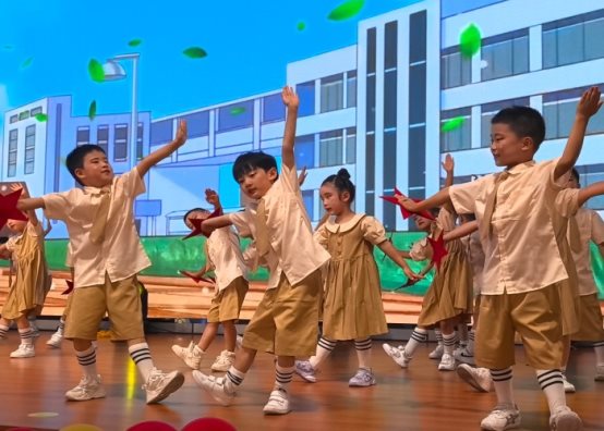 4大一班《少年有志》1 (2)