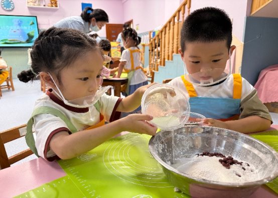 倒水 小二