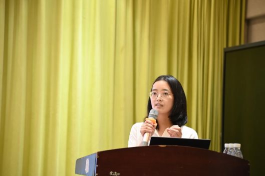 12.中学信息周