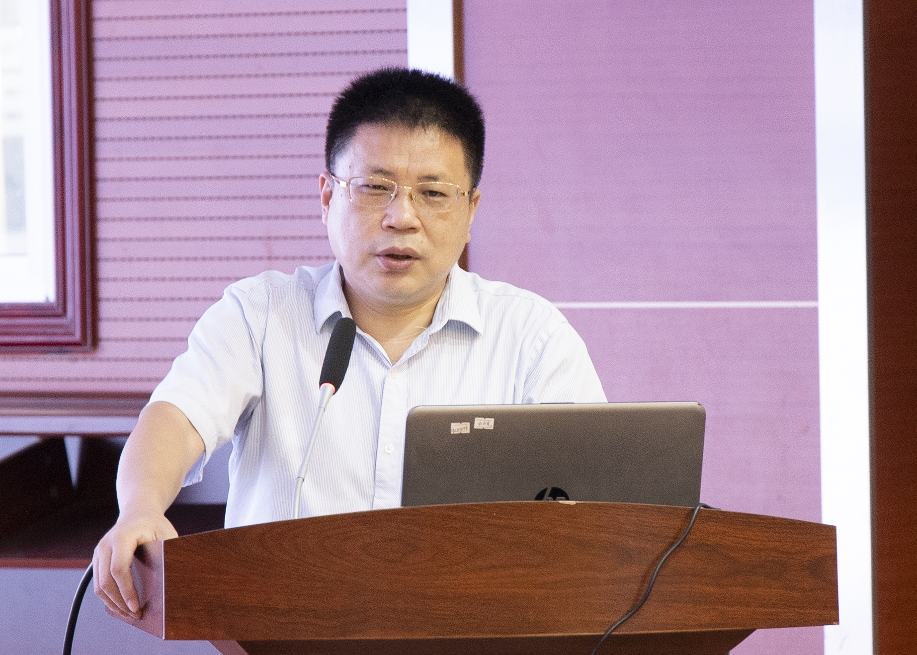 瑞金市医改办主任陈家祥一行莅临我院考察交流