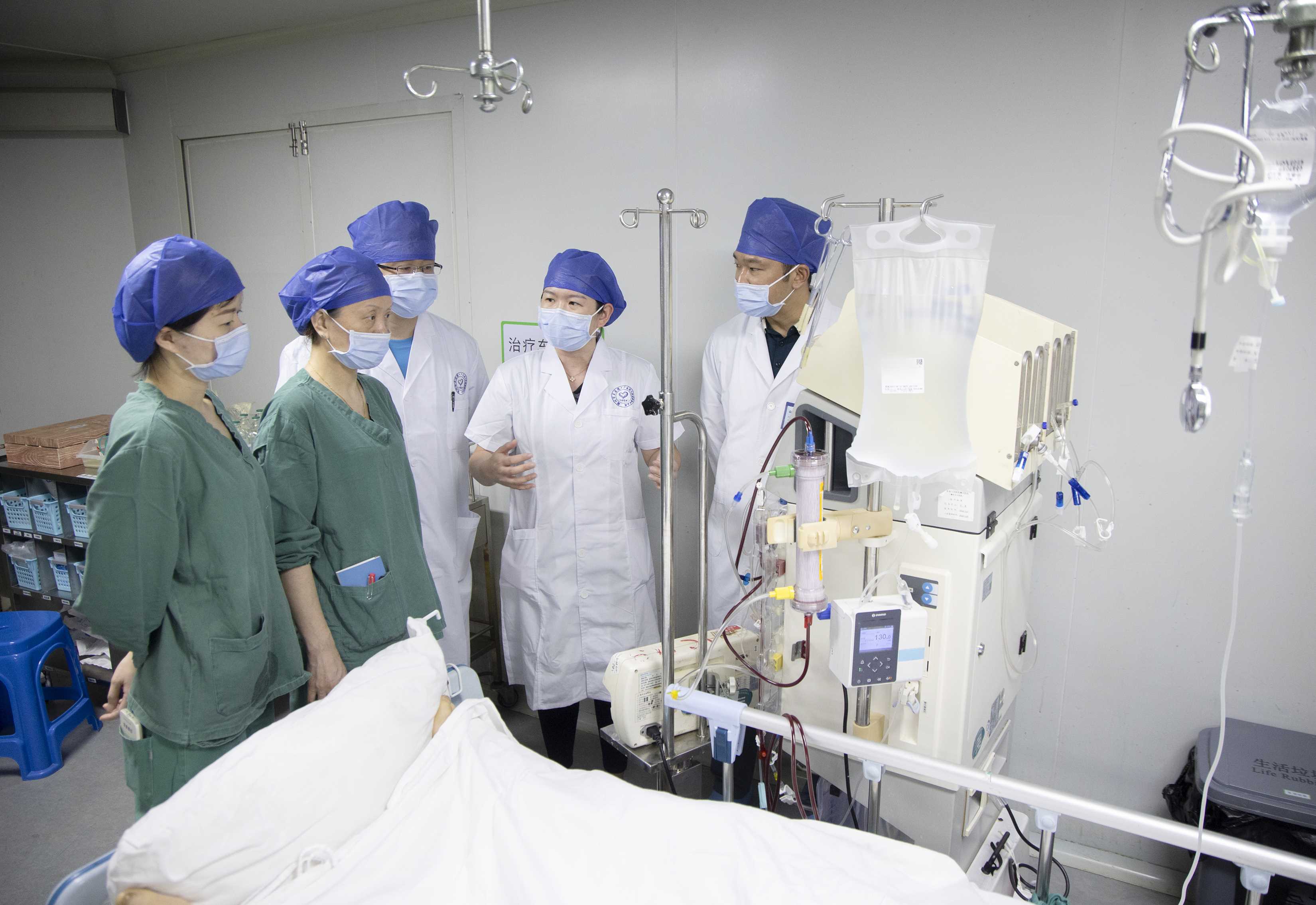 国内抗凝新技术甲磺酸萘莫司他抗凝下的重症血液净化治疗