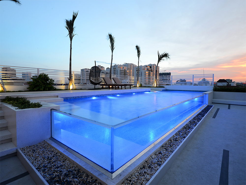 酒店室外游泳池59后一个:酒店室内游泳池泳池定制product