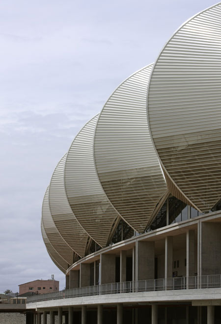 dzn_Port-Elizabeth-Stadium-by-GMP-Architekten-5