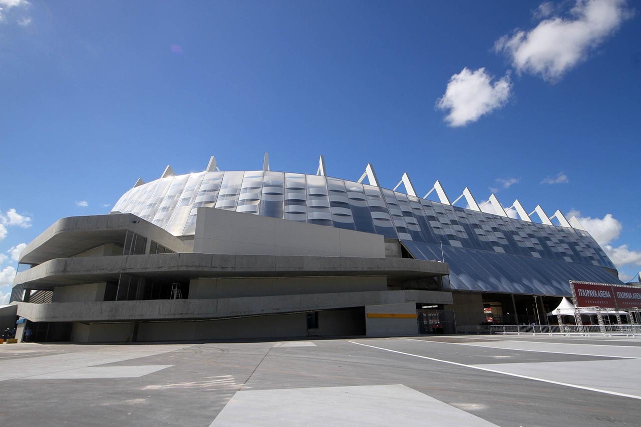 Arena_Pernambuco_Façades01