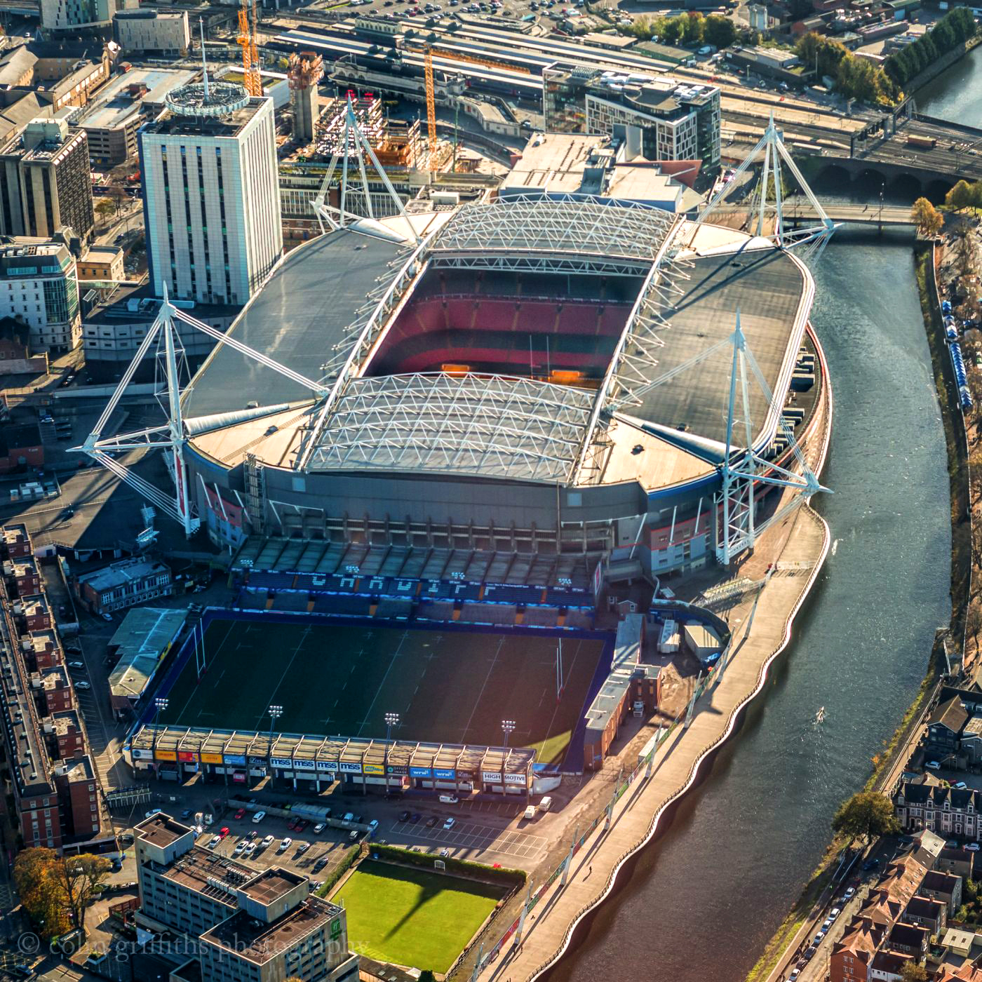 principality-stadium-united-kingdom_l