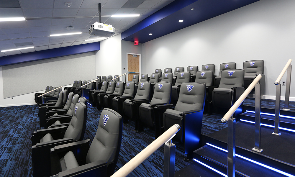 1590093242-CaseStudy-GSUStadium-Gallery-TeamMeetingRoom