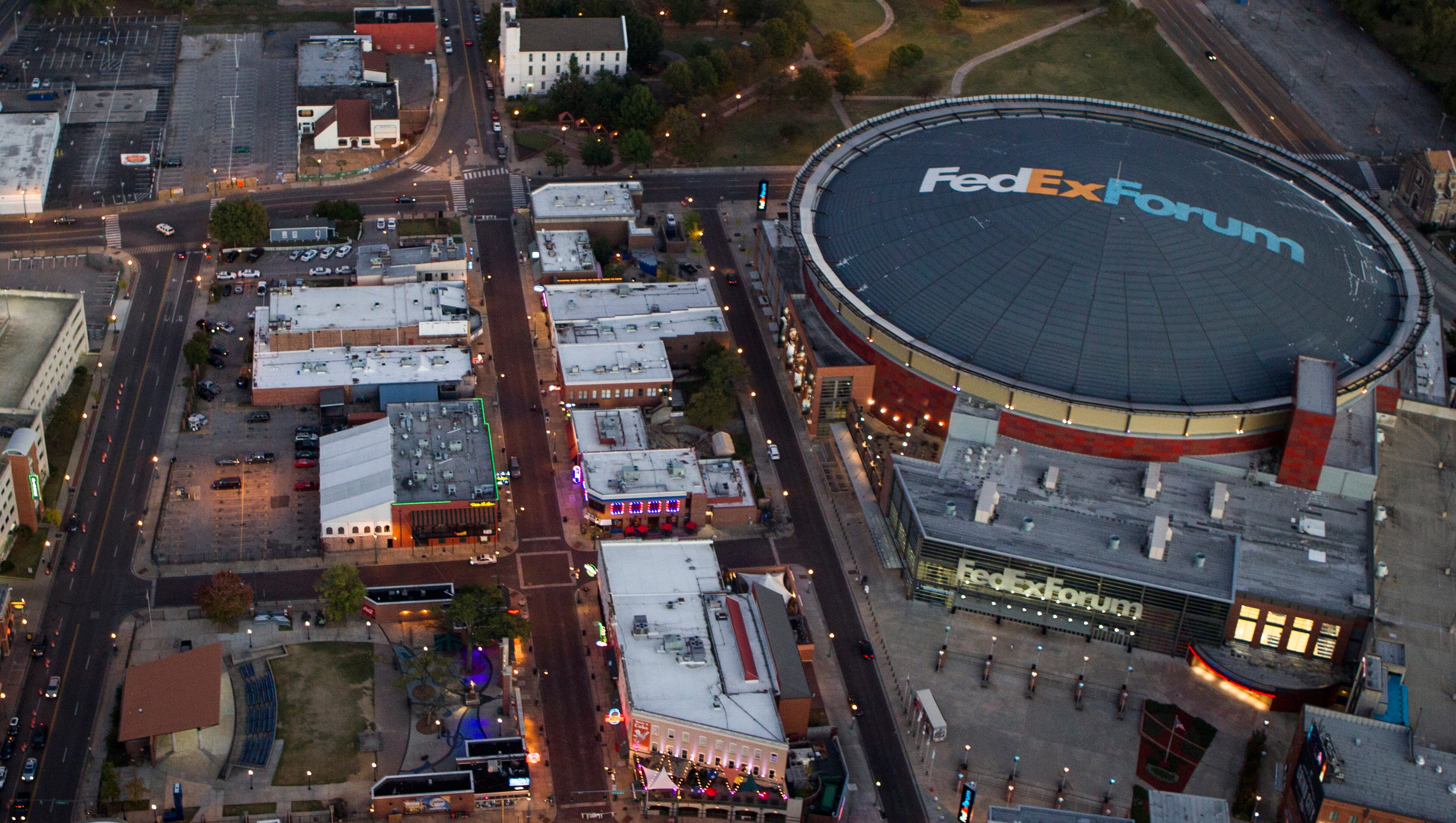 636244865676475797-FedExForum-aerial-Downtown