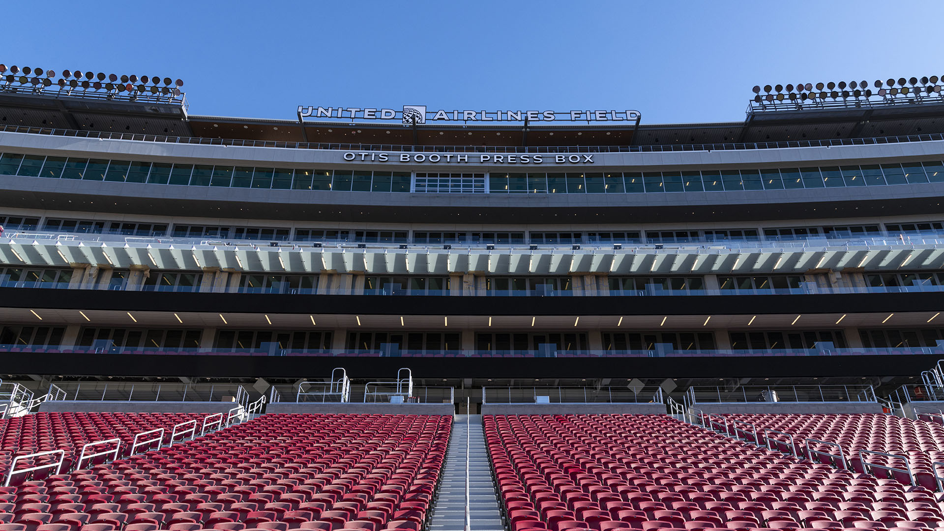 usc_trojans_united_airlines_field_los_angeles_memorial_coliseum_renovations_scholarship_club_tower_3