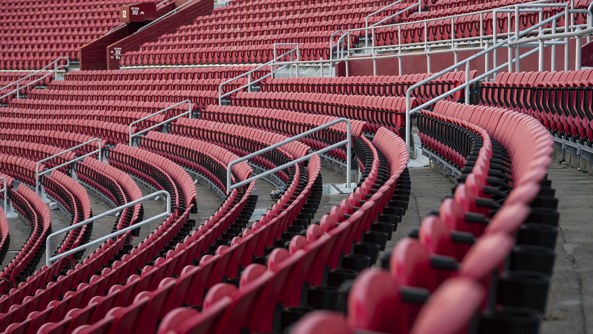 usc_trojans_united_airlines_field_los_angeles_memorial_coliseum_renovations_seats