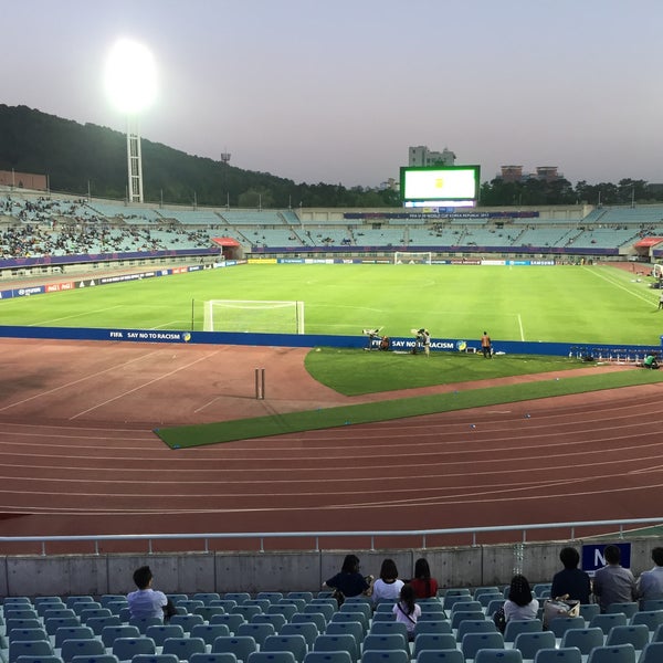 7-CheonanBaekseokStadium