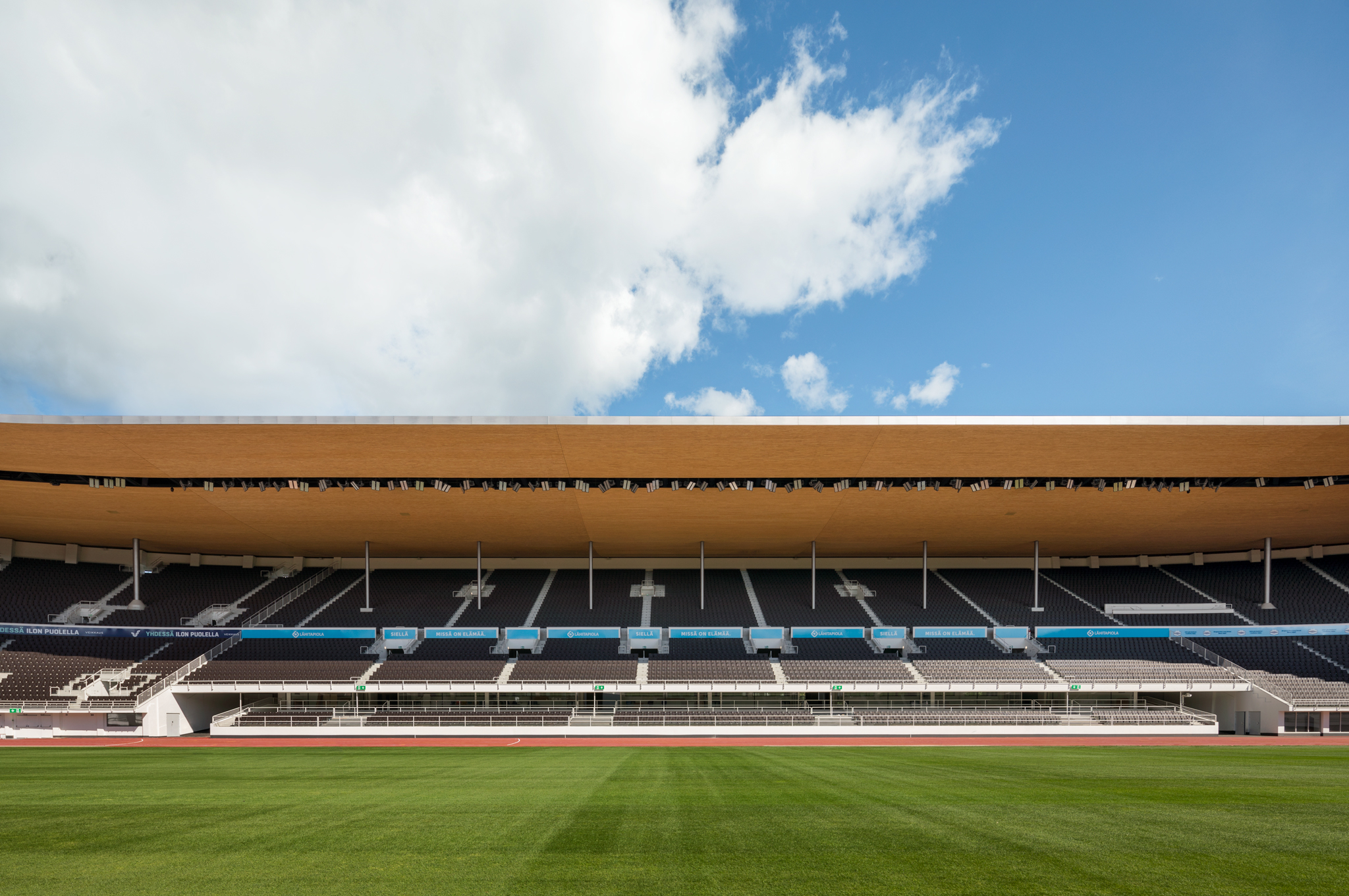 21-HelsinkiOlympicStadium