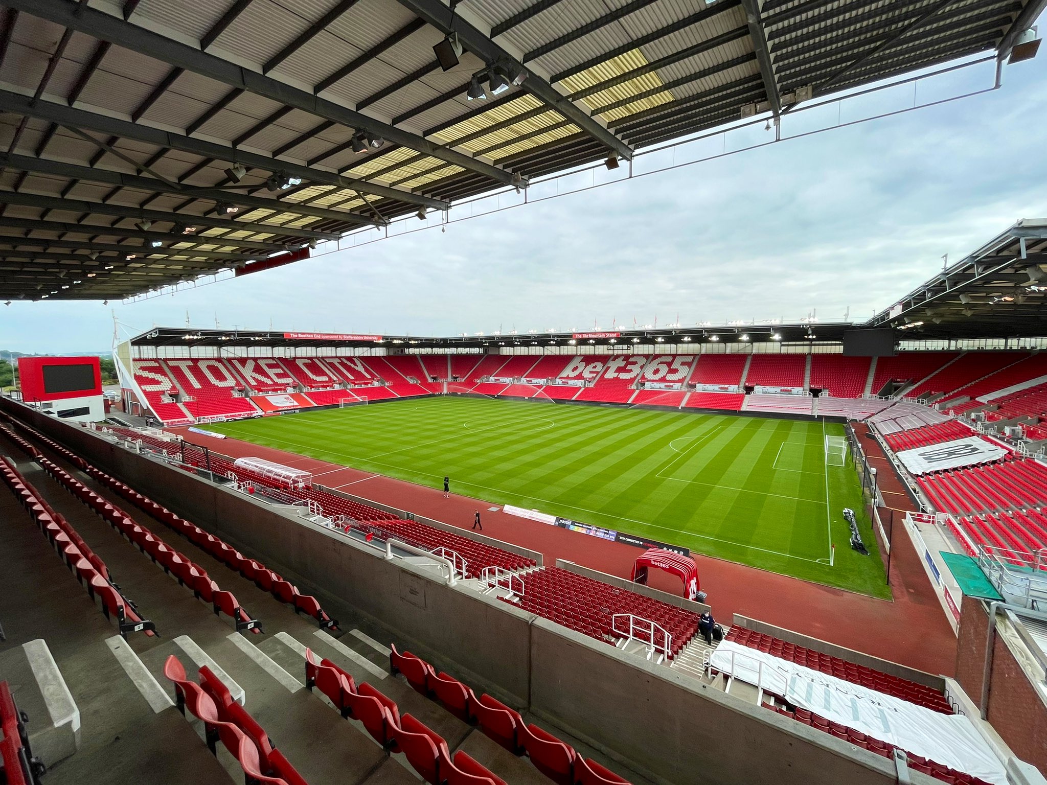 18-Bet365Stadium