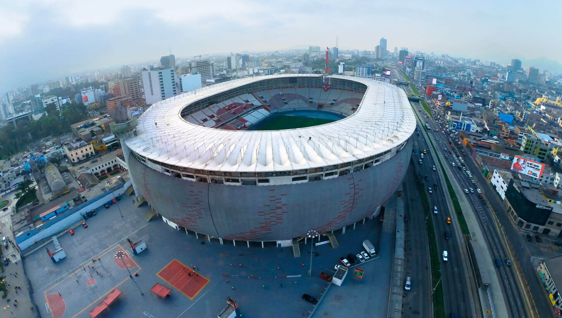 18-EstadioNacional-Peru