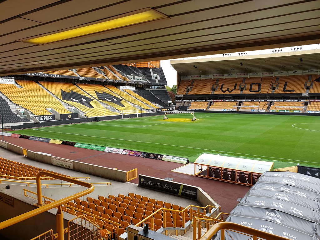 1-Molineux