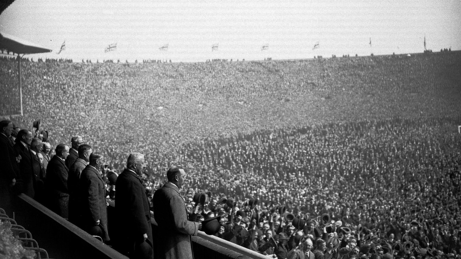 1-WembleyStadium-Old