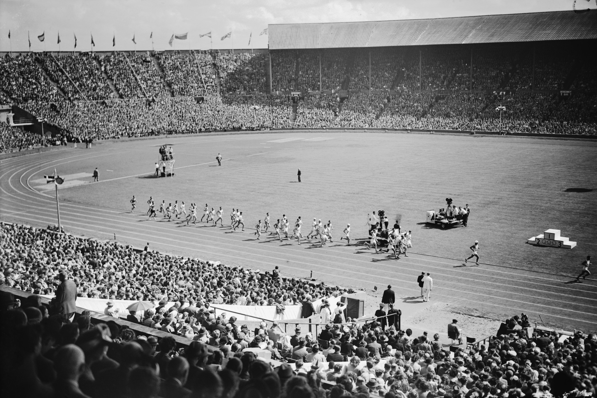 9-WembleyStadium-Old