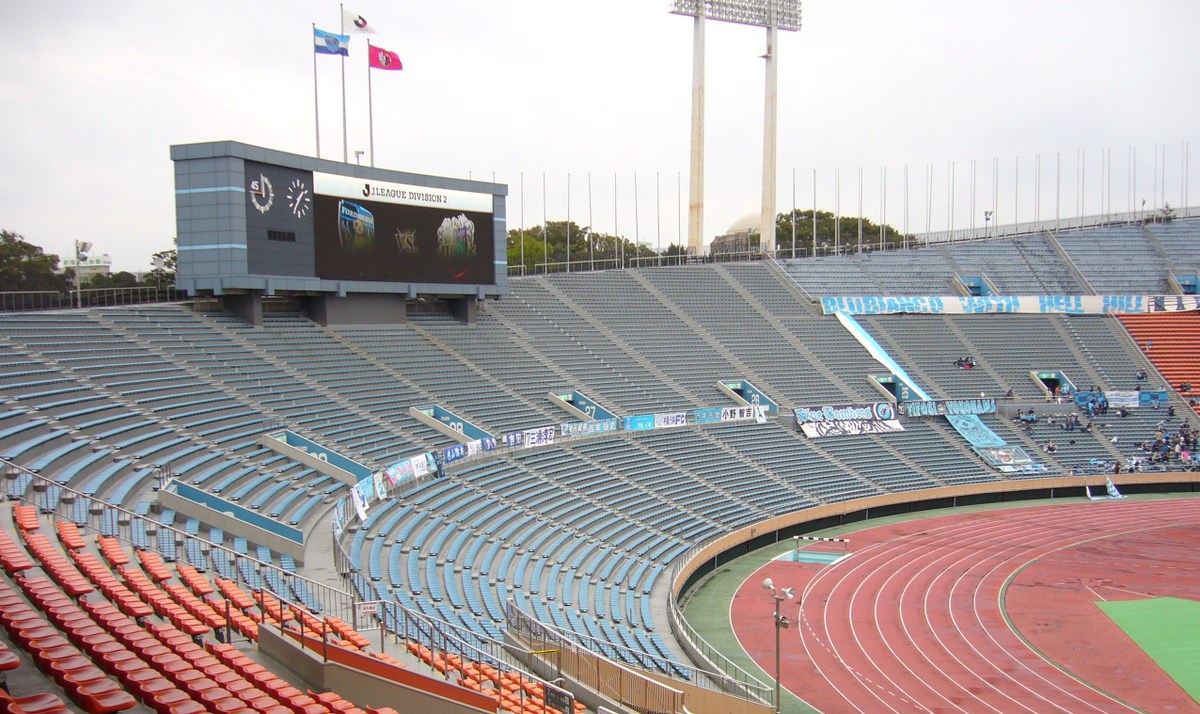 10-JapanNationalStadium-Old