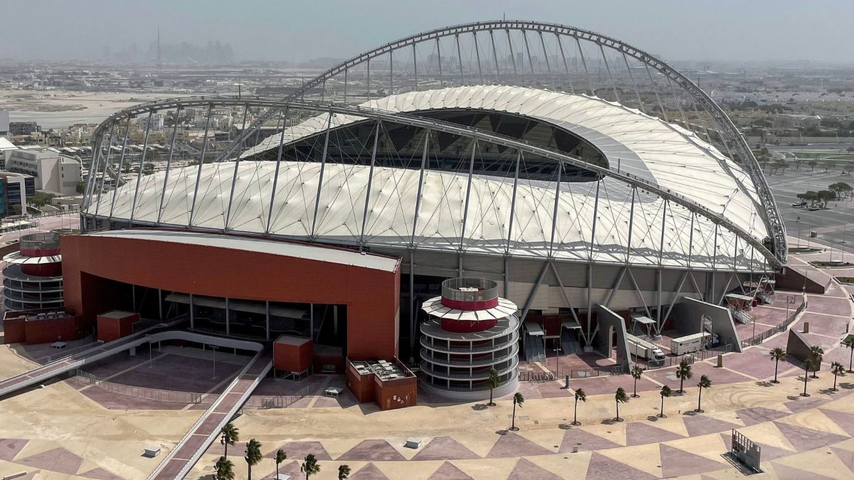 13-KhalifaInternationalStadium