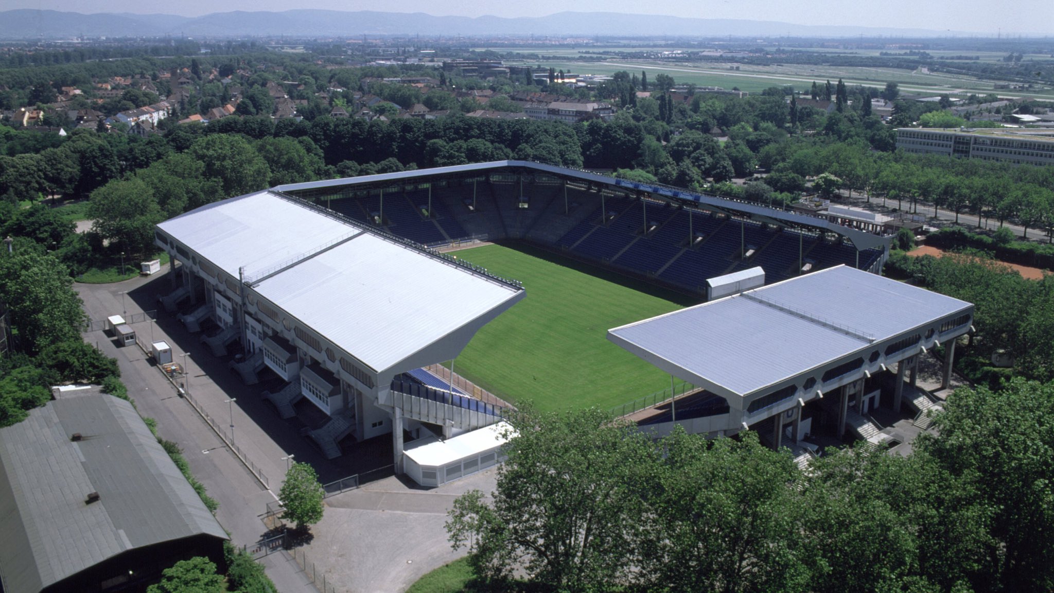 14-CarlBenzStadion