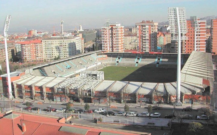 3-EstadioCarlosTartiere-Old