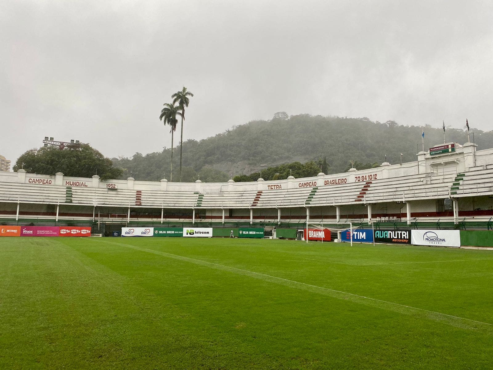 16-EstadiodasLaranjeiras