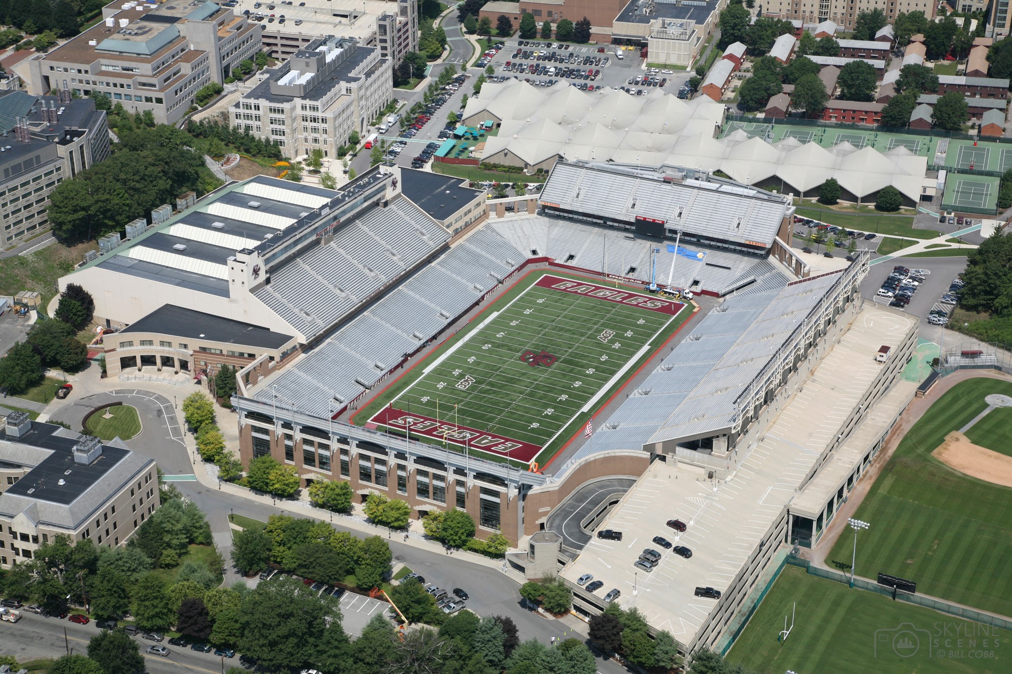 10-AlumniStadium