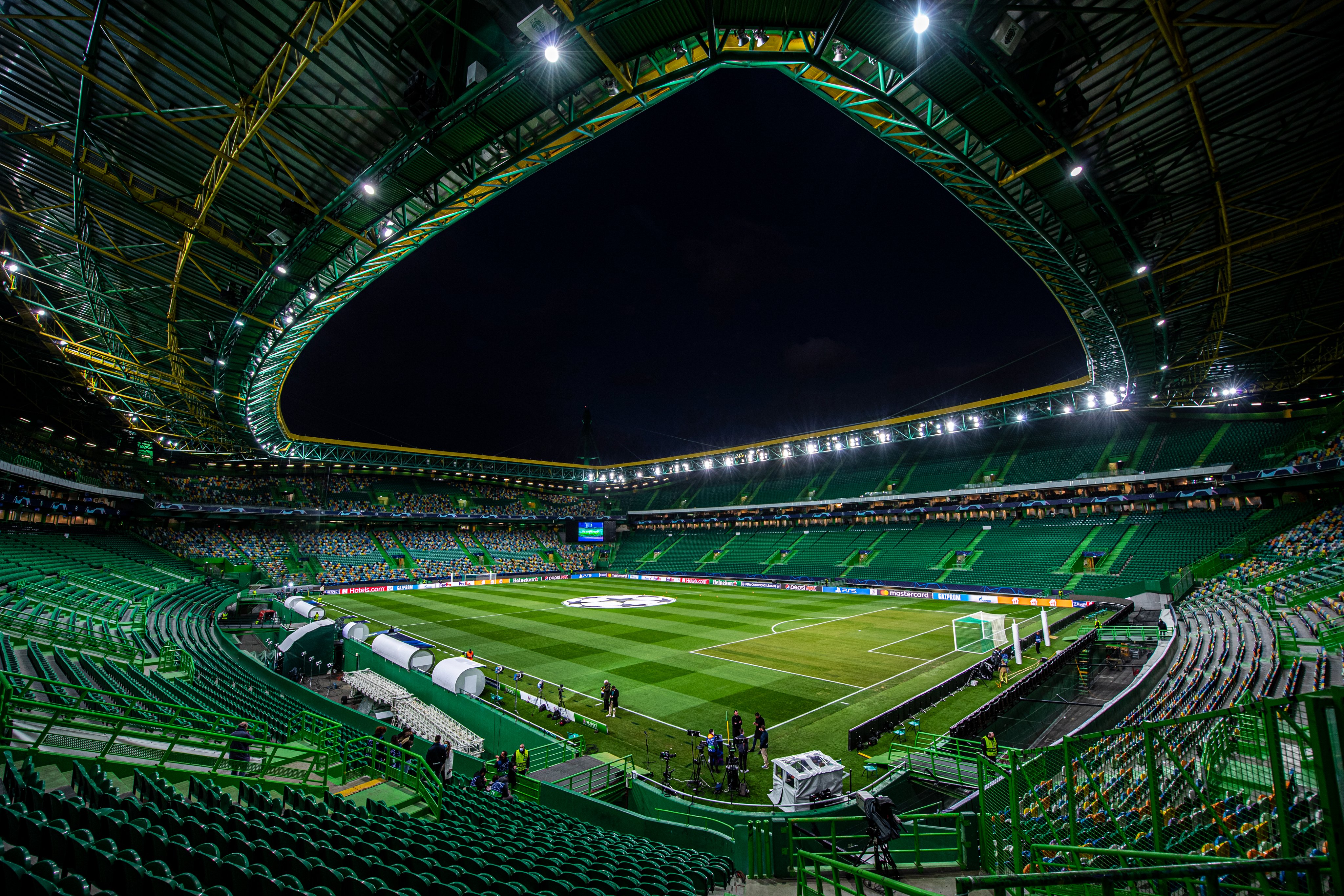 10-EstadioJoseAlvalade