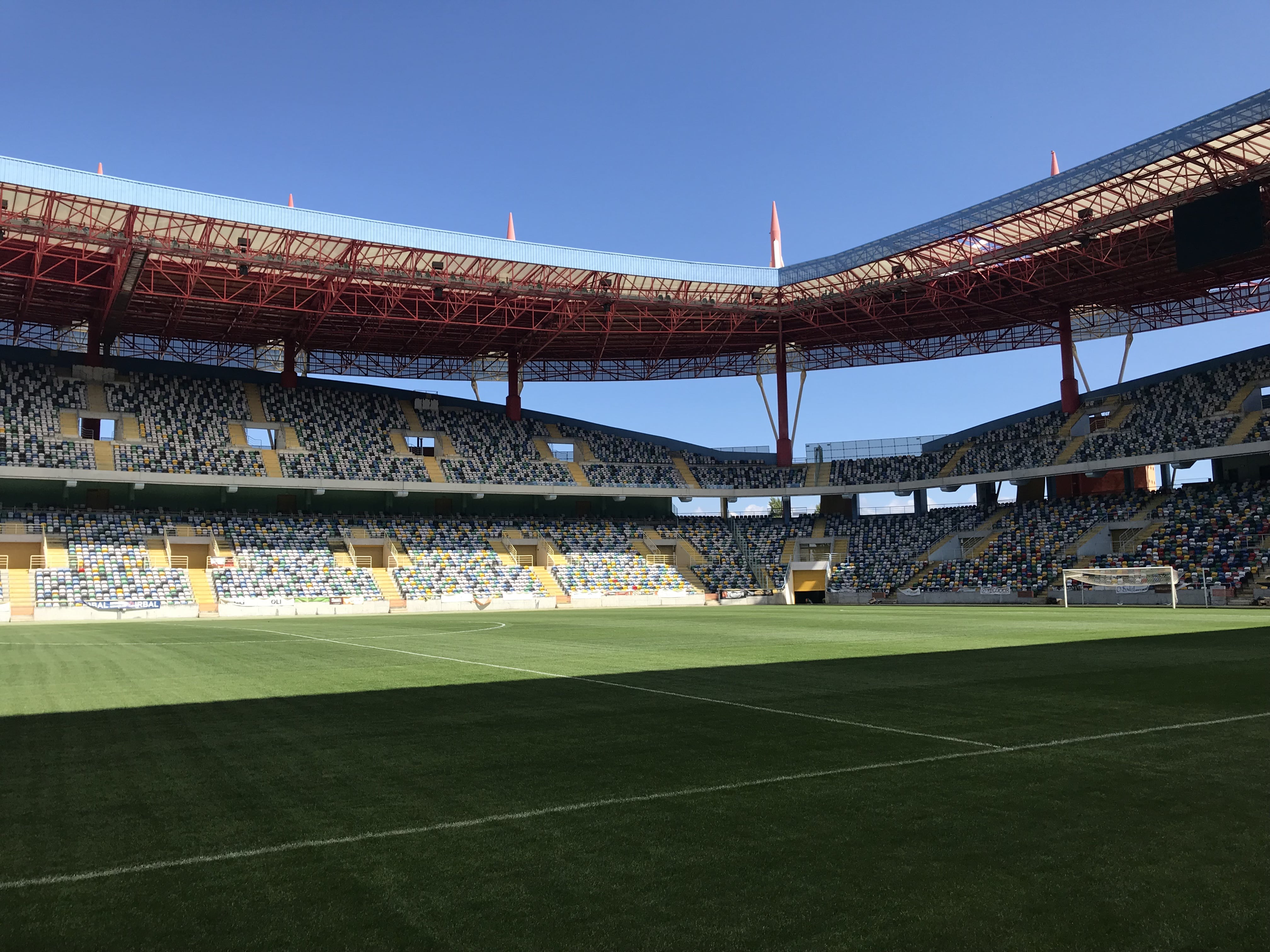 11-EstadioMunicipaldeAveiro