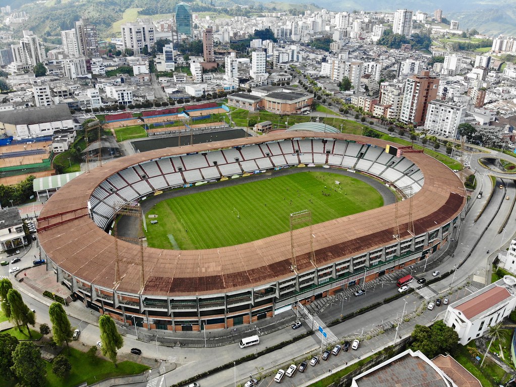 1-EstadioPalogrande